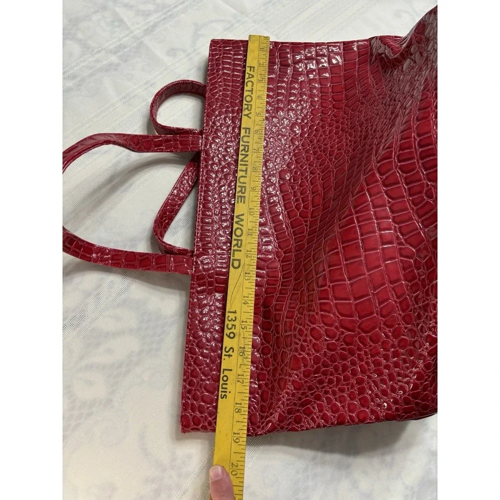 Tote Bag Bath Body Works Cherry Red‎ Faux Leather